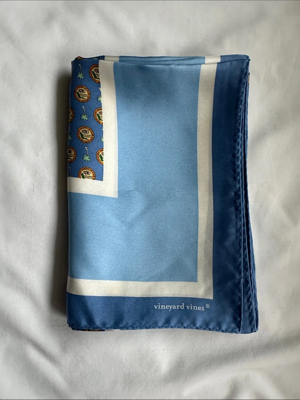 Vineyard Vines Light Blue Medallion Palm Tree Florida Silk Scarf 34” Square
